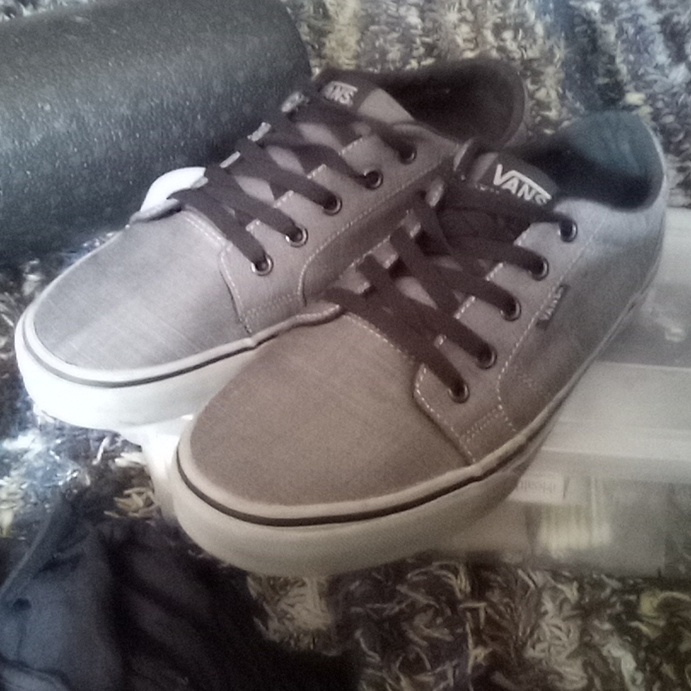 Vans:  Charcoal size 9.5 men's textile f14 Bishop shoes with vulcanized gum sole